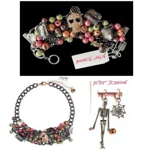 BETSEY JOHNSON SET Halloween Statement Charm Necklace Bracelet & Earrings NWT